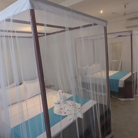 Hiriketiya Hideaway Hotell Dikwella Exteriör bild